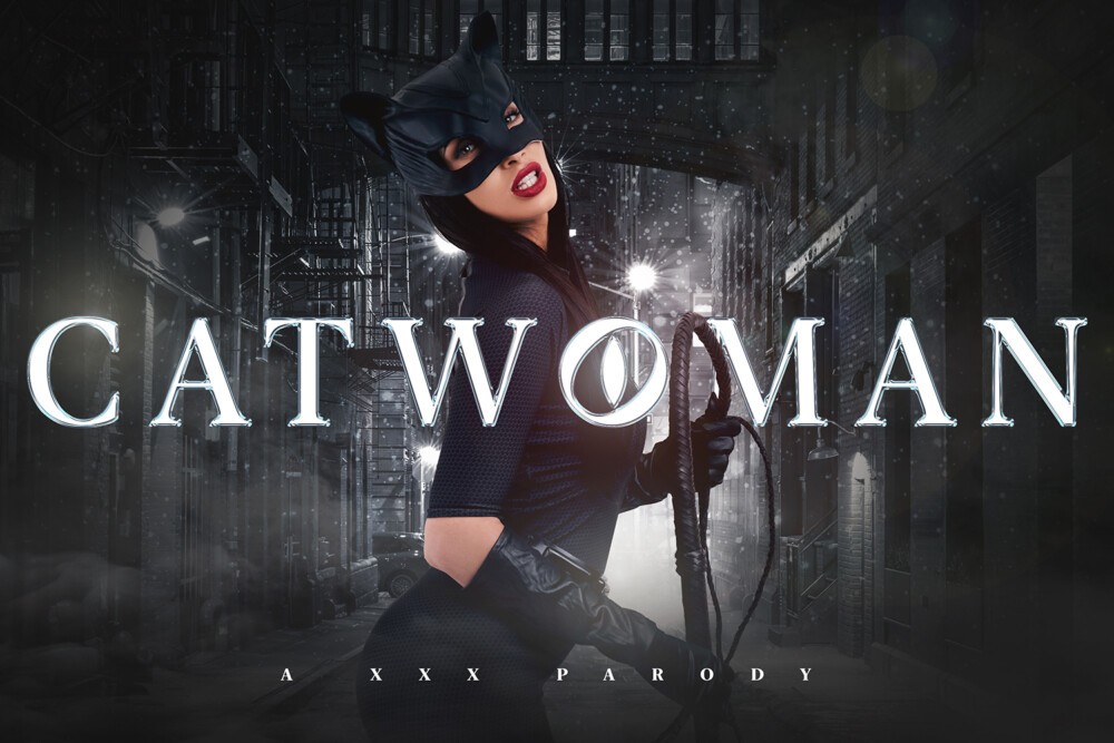 Clea Gaultier in Catwoman XXX Parody VR