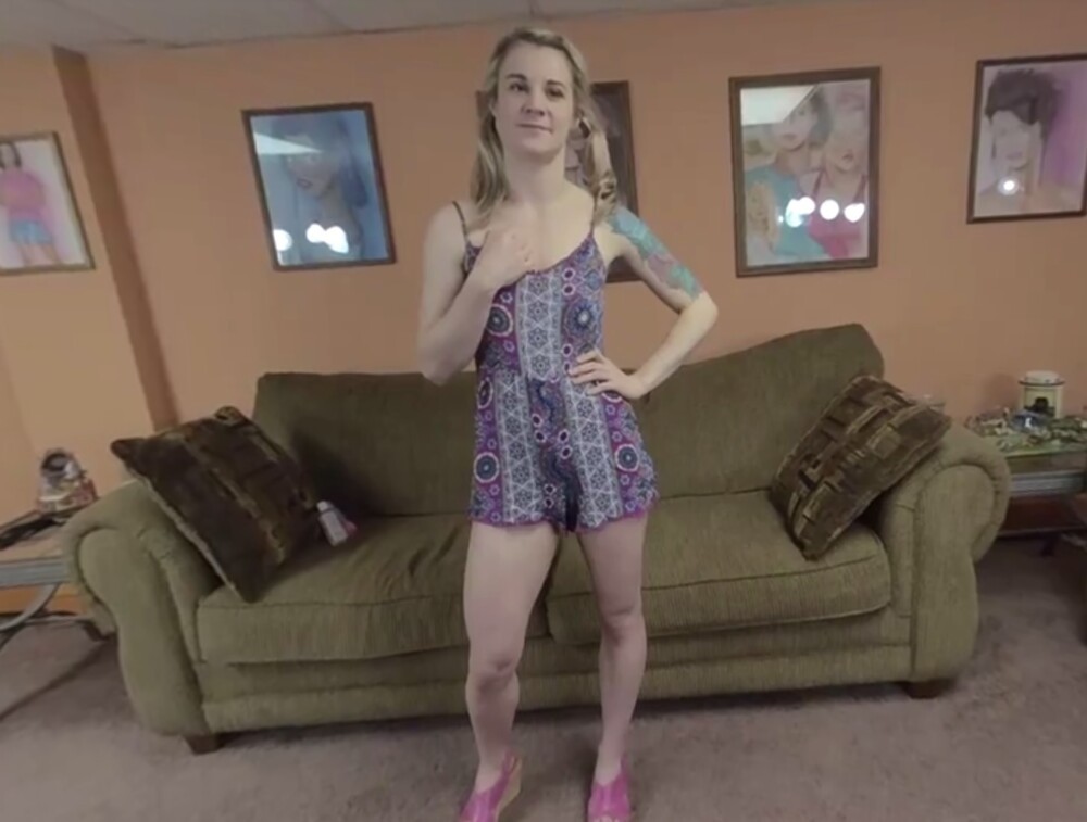 Busty Ray Ray Solo Dildo Play in Stunning VR