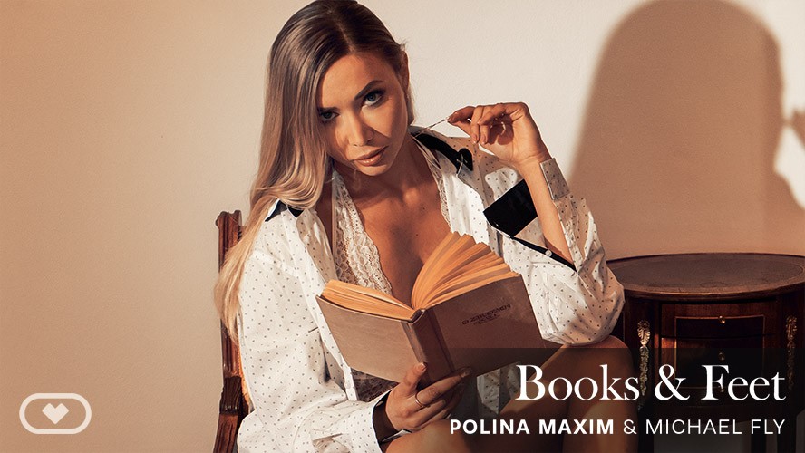 Polina Maxim's Sensual Footjob VR Thrill