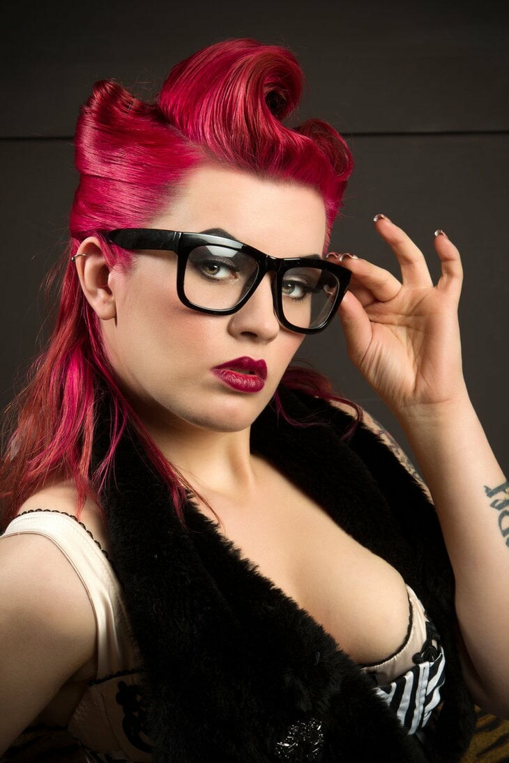 Sabien DeMonia 1