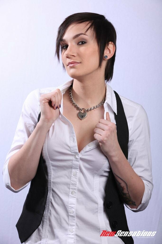 Nikki Hearts 2