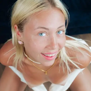 Nico Mendoza - Pornstar Profile on Top VrPorn