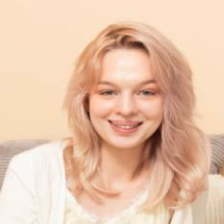 Elloize Arti Pornstar