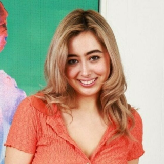 Chloe Surreal Pornstar