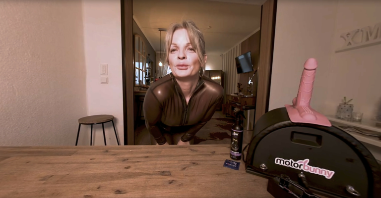 Sabdeluxe Latex Sybian Thrill in 8K VR - Image 1