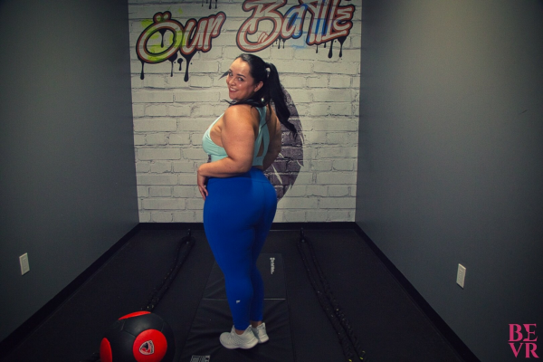 Amanda Thickk Hot Trainer Solo Workout - Image 3