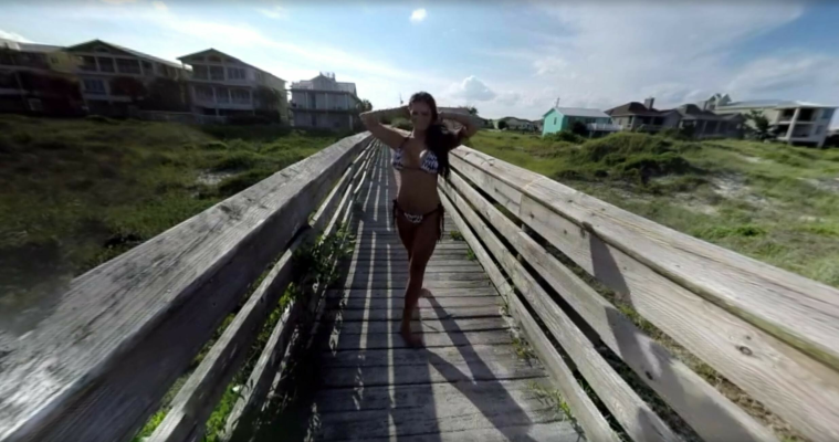 Pashence Marie Beach Day VR Fantasy - Image 1