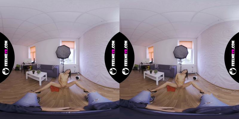 Virtual Reality Nude Striptease With Lady In Red Polina - Image 7