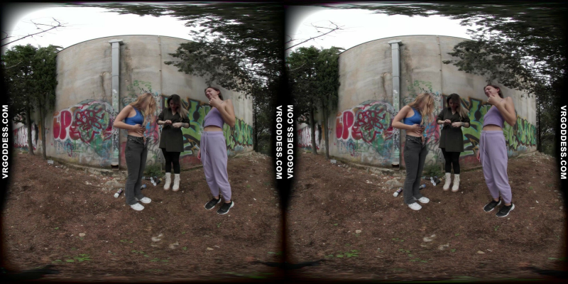 Kristina Emmux & Rebeka Ruby Artistic VR Passion - Image 1