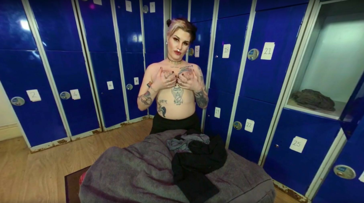 Luna Doom Locker Room Loving - Image 2