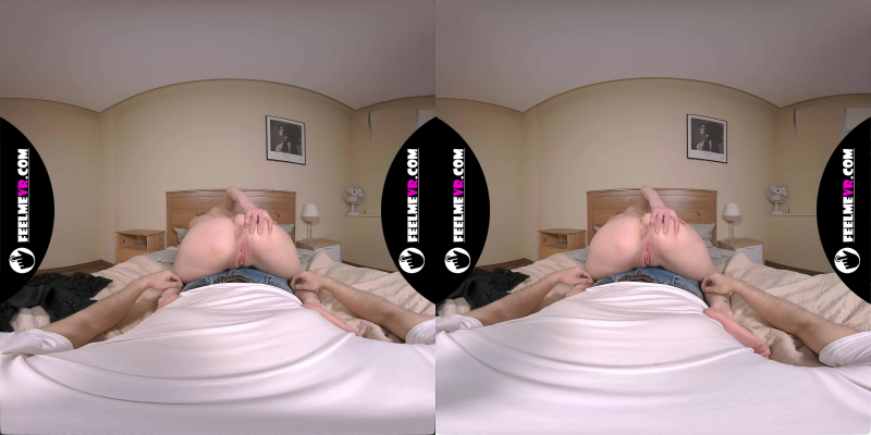 Mary Moon VR Masturbation in Stunning 4K - Image 3