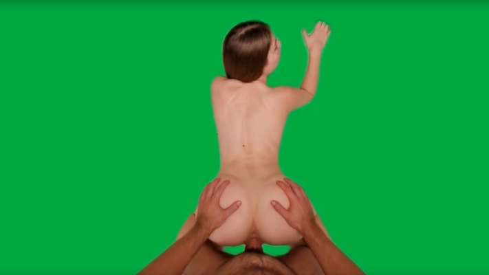 Princess Alice in Erotic VR Pleasure Retreat - Image 4