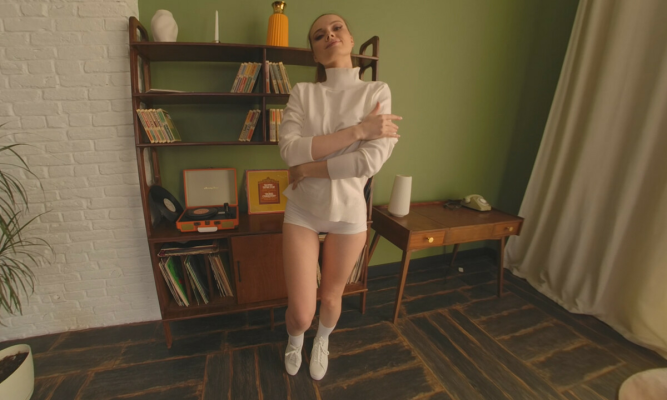 Sevenkiss in Luxury Erotic Seduction - Image 1