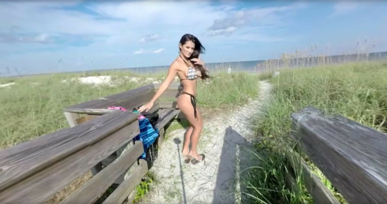 Pashence Marie Beach Day VR Fantasy - Image 4