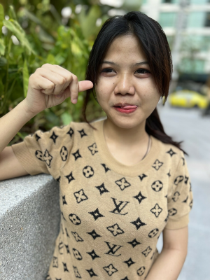 18Yo Student Mu Craves Intense VR Action - Image 8