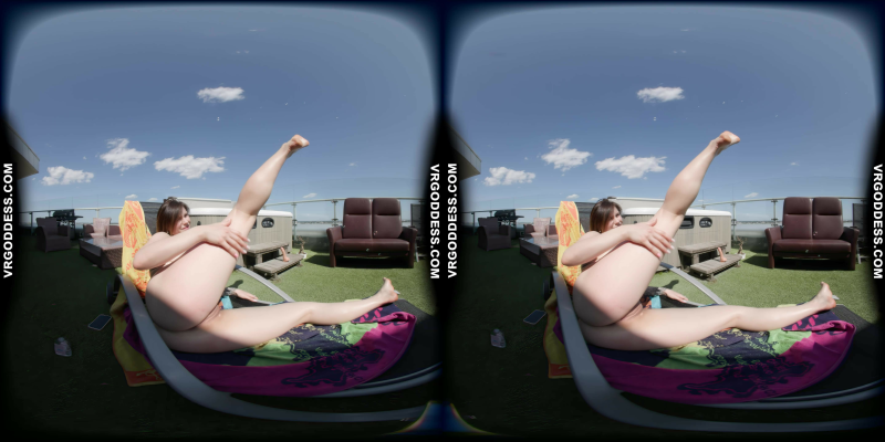 Melonie Oiled Up Sunbathing Finger Masturbating Her Pussy And Asshole Outdoors - Image 9