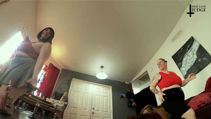 Giantess Rampage: Jane Judge & Nikki Sequoia Crush - Image 1