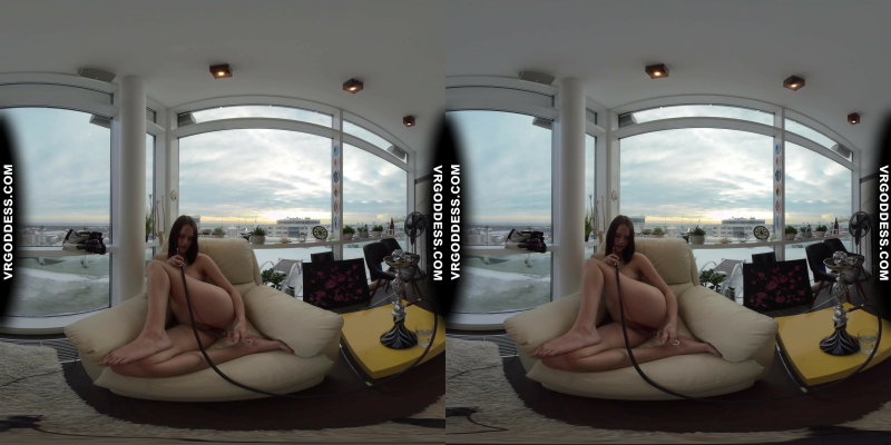 Rosalina Teen Solo Hookah Play in 4K VR - Image 8